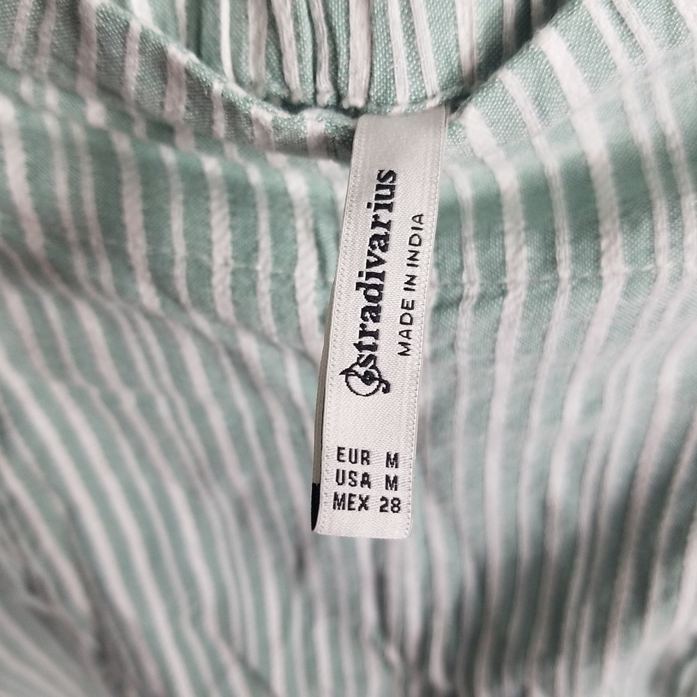 Stradivarius Shorts Women M Green White Striped Excellent High Waist Pleated - Picture 3 of 6